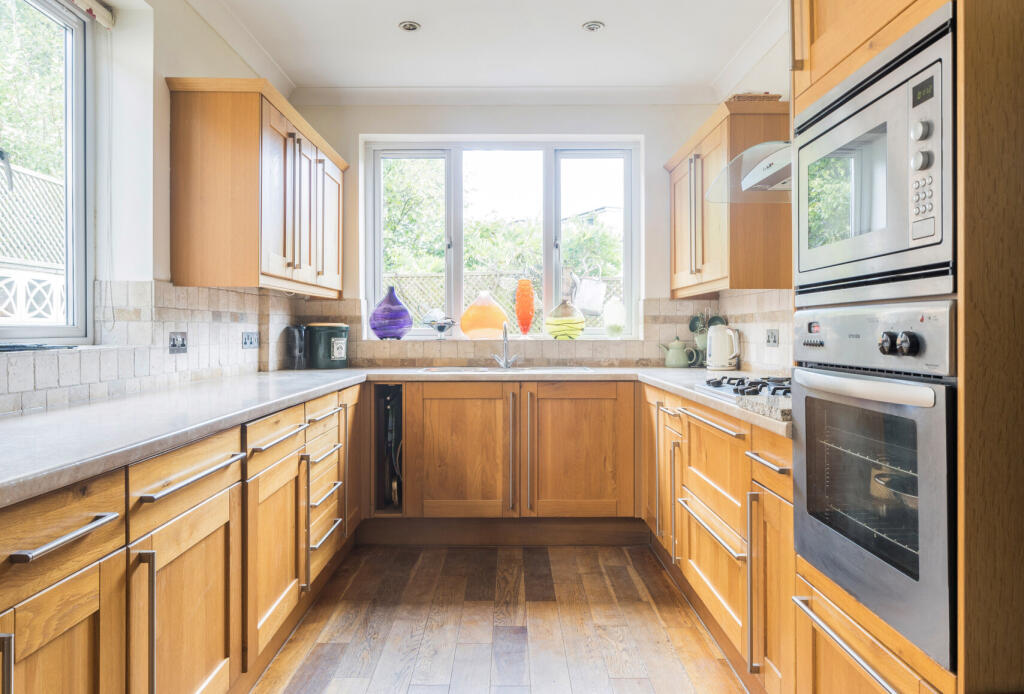Lake Road, Bristol, Somerset, BS10 photo 3
