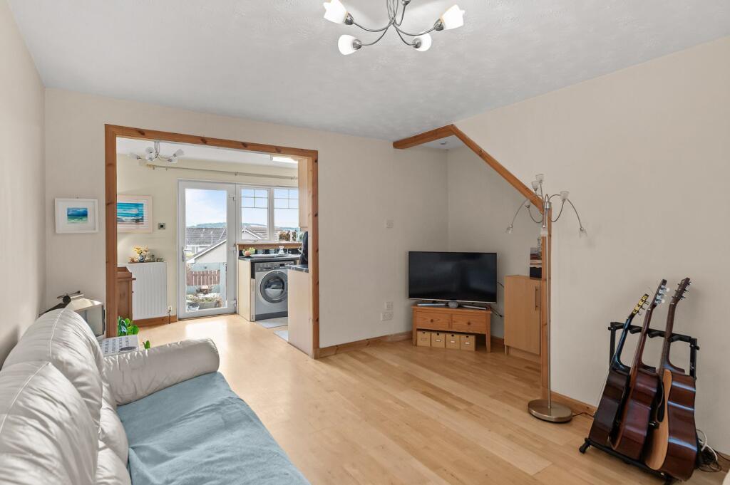 House in Dalgety Bay, St David's - More