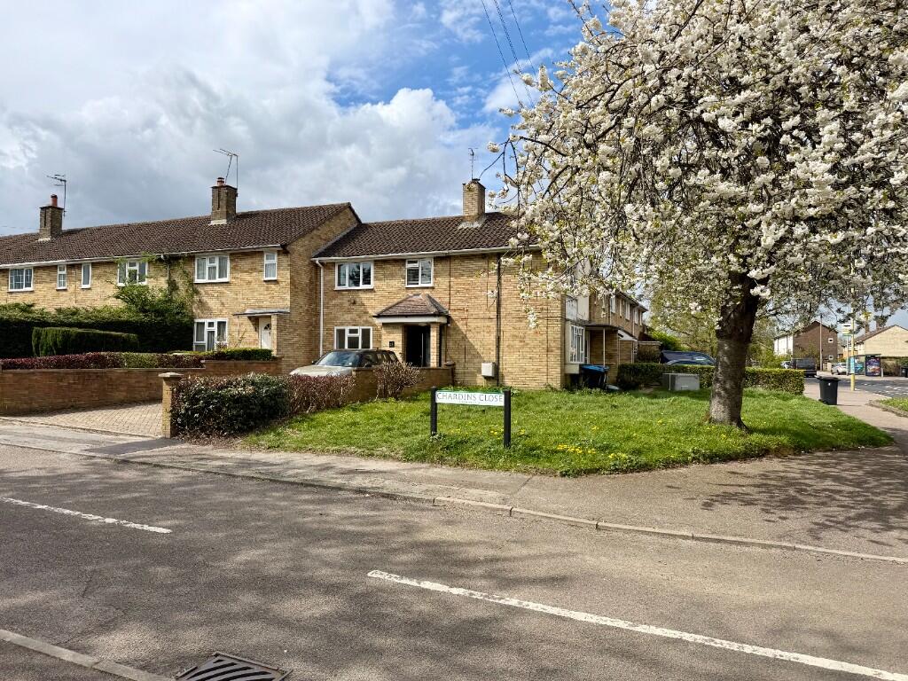 Main image of property: Chardins Close, Hemel Hempstead, Hertfordshire, HP1
