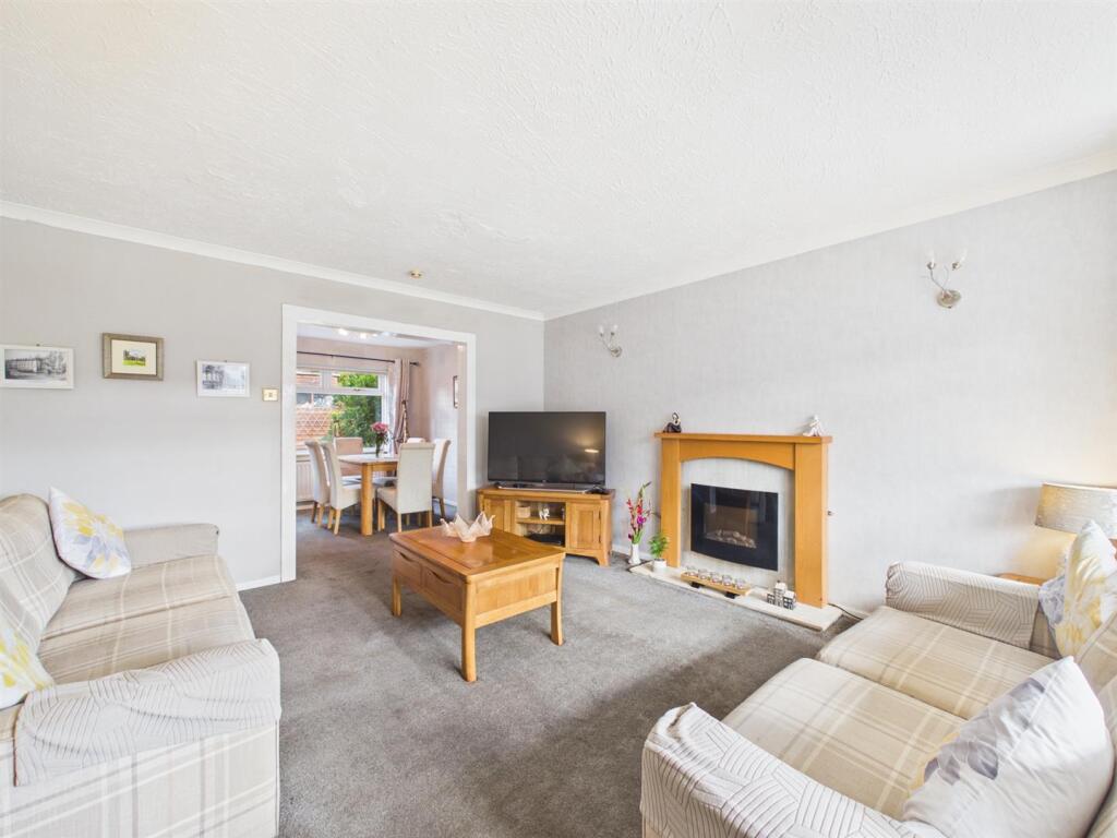 House in Elderslie, Lounsdale - View 4