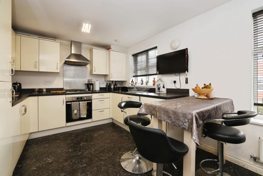 House in Salisbury - View 4