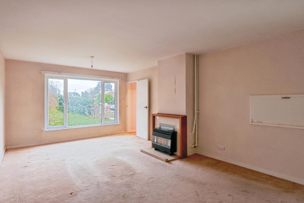 Loewy Crescent, Poole, Dorset, BH12 - More