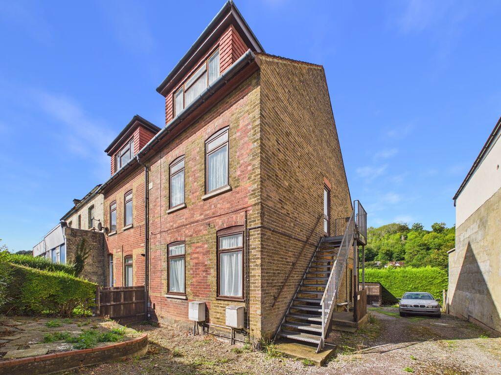 Main image of property: Croydon Road, Caterham