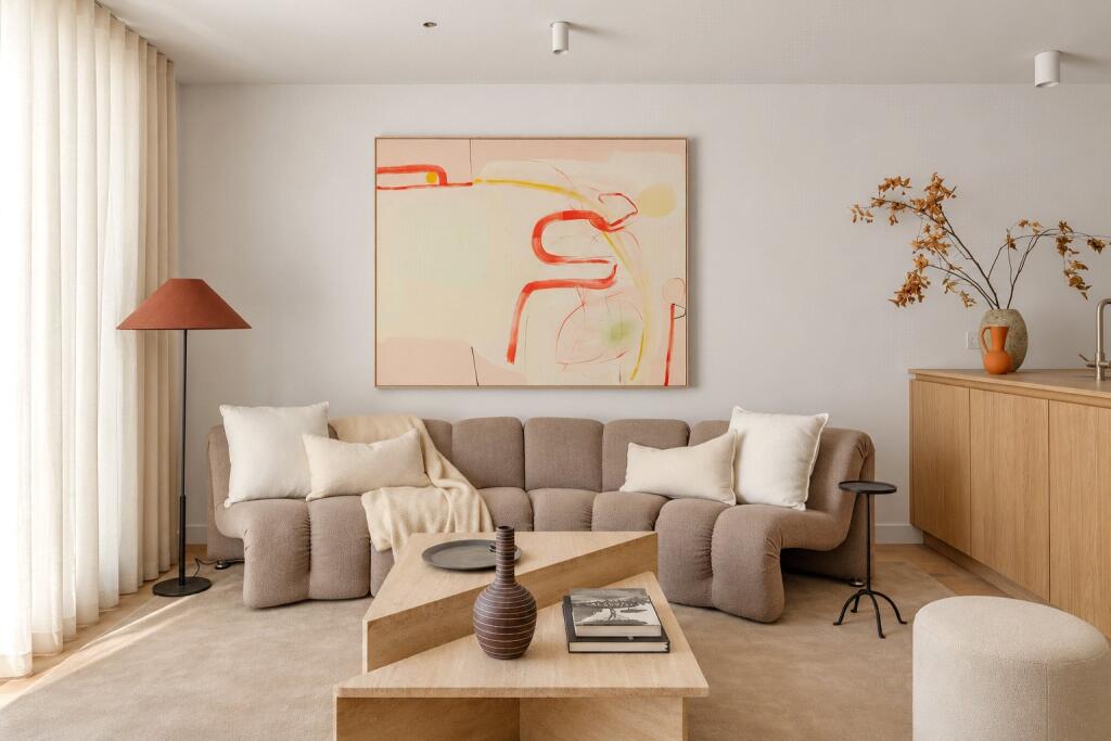 Apartment in London - View 3