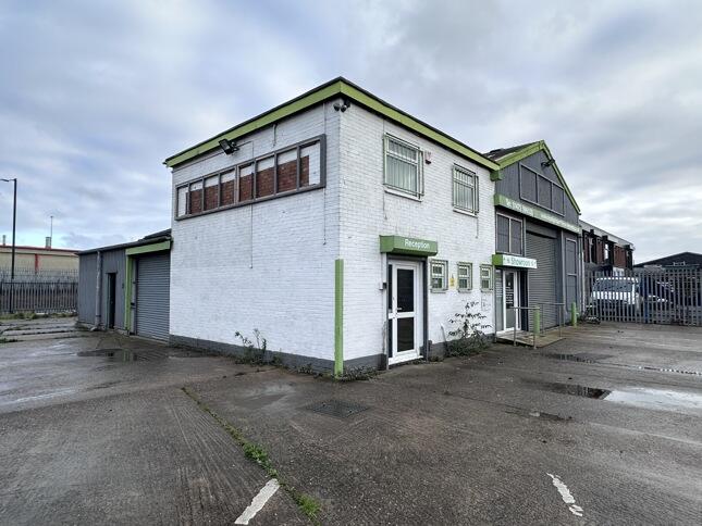 Main image of property: 1A Spencer Street , Grimsby , North East Lincolnshire , DN31 3AA