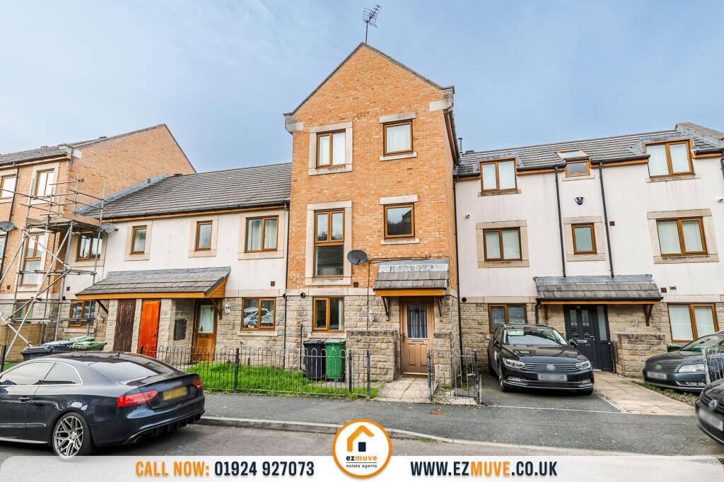 Main image of property: Greenlea Court, Huddersfield, HD5