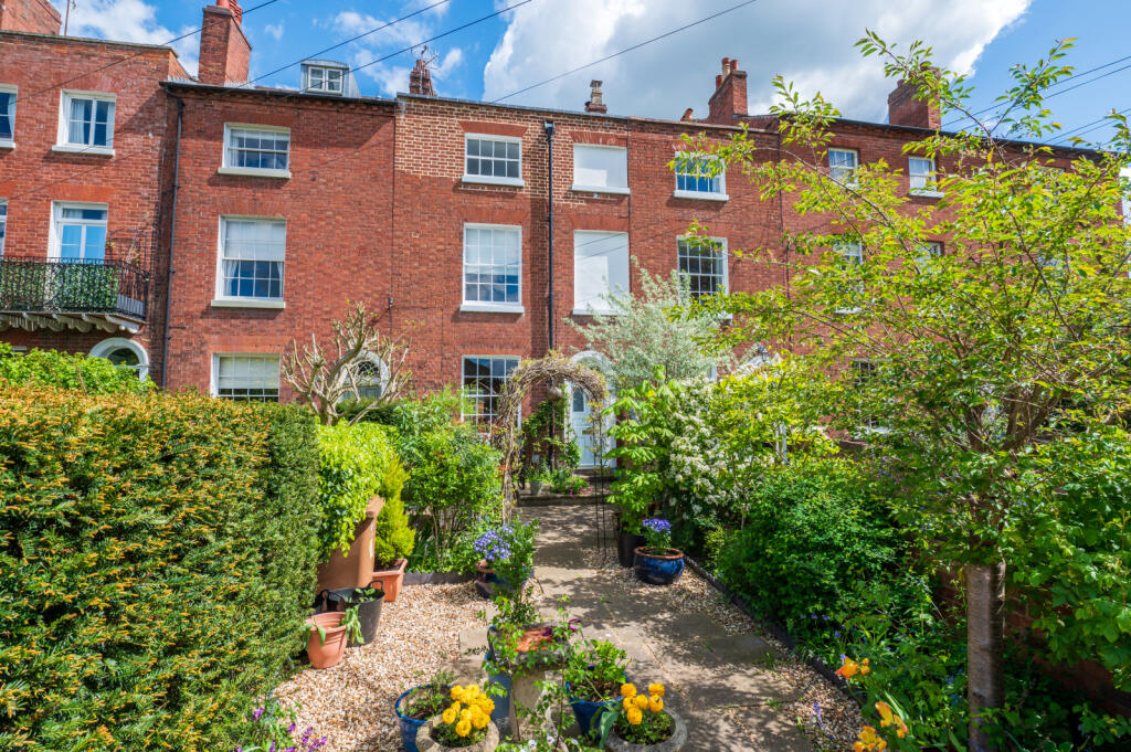 Main image of property: Worcester, Worcestershire