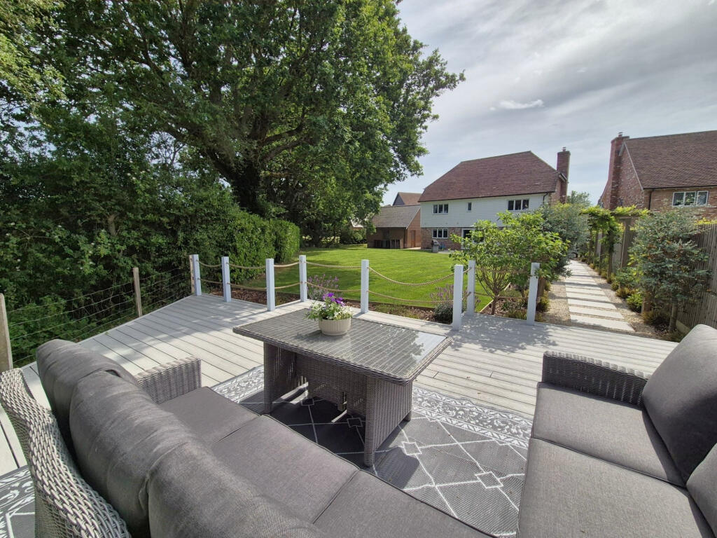 Main image of property: Chequers Green, Shadoxhurst, TN26 1AY