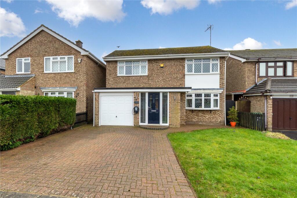 Main image of property: Pevensey Close, Luton, Bedfordshire, LU2