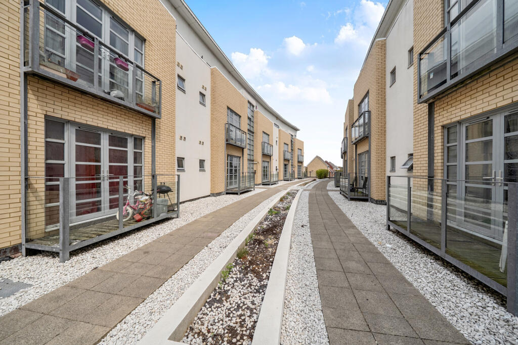 Main image of property: Thames Reach, Thamesmead