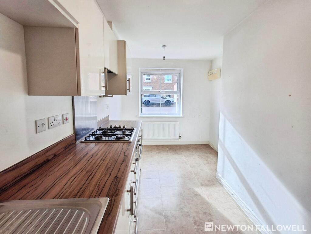 House in Peterborough - View 4