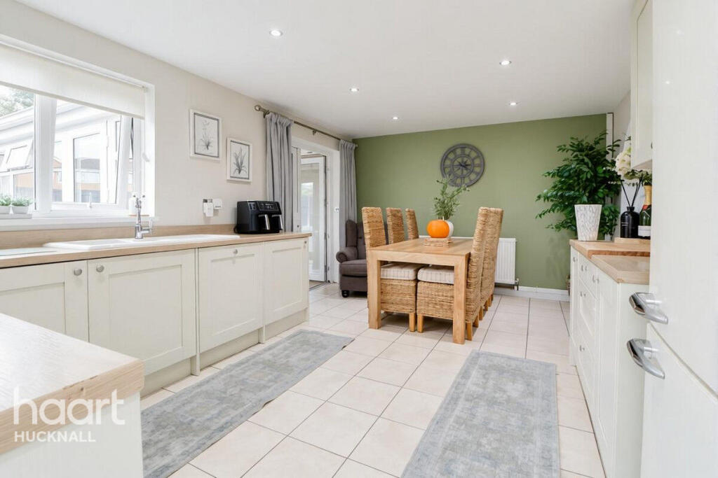 House in Ashfield, Nabbs, Hucknall - More
