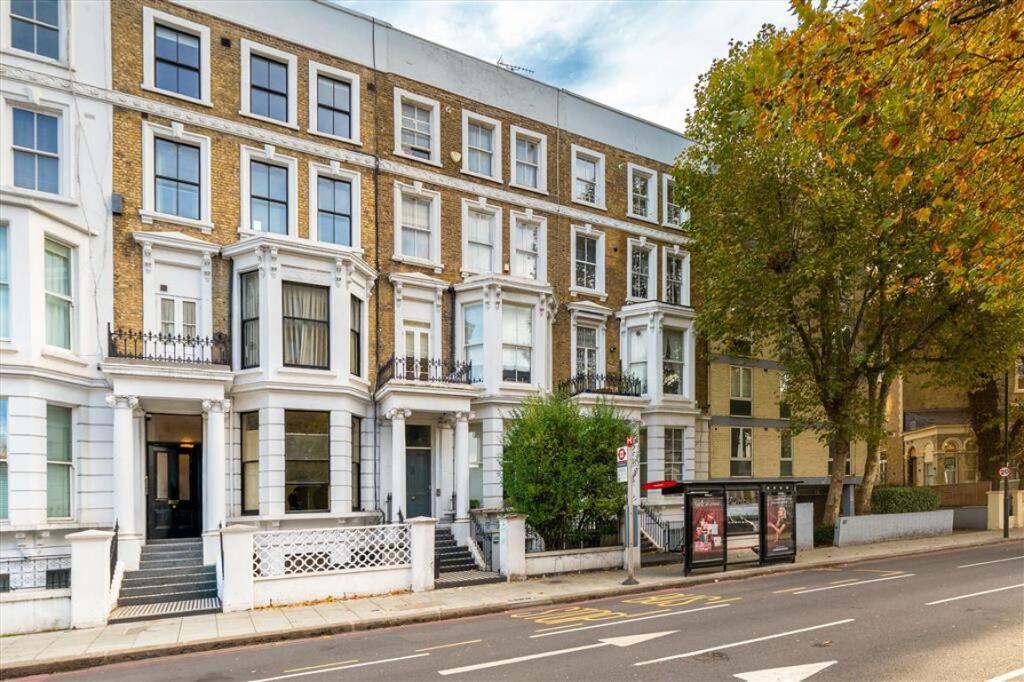Main image of property: Earls Court Road, Kensington