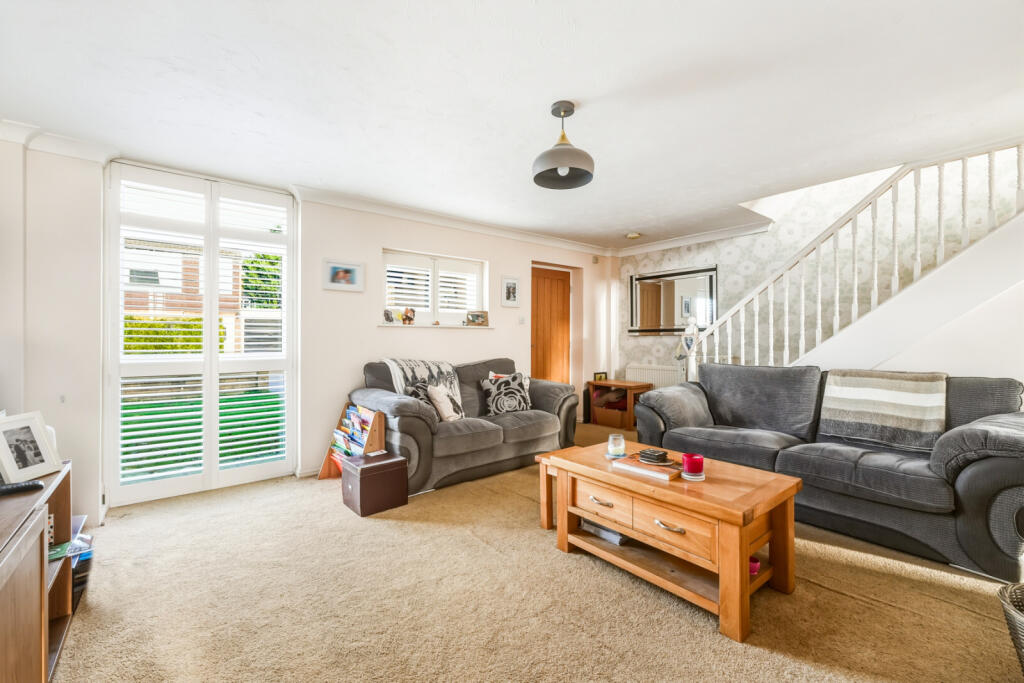 Broom Farm Road, Elsenham, Bishop's Stortford, Essex, CM22 photo 4