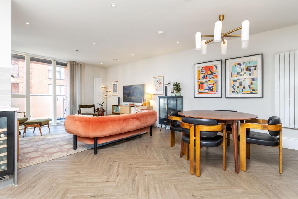 Main image of property: Fellowes Rise, Winchester, SO22