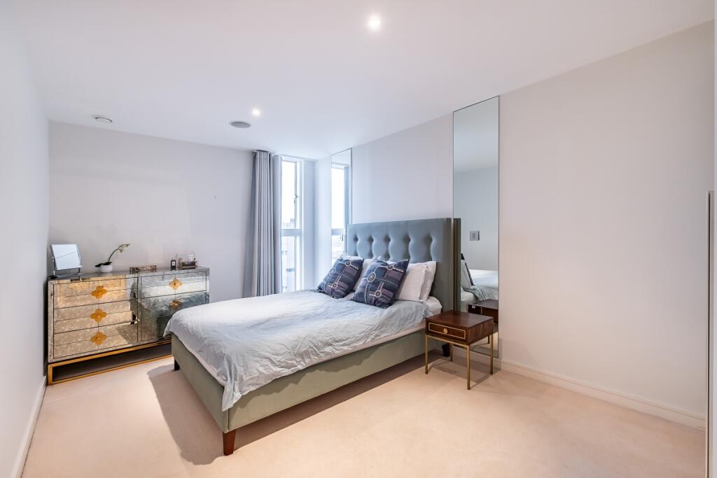 Apartment in London, Grosvenor Waterside, Pimlico - View 5
