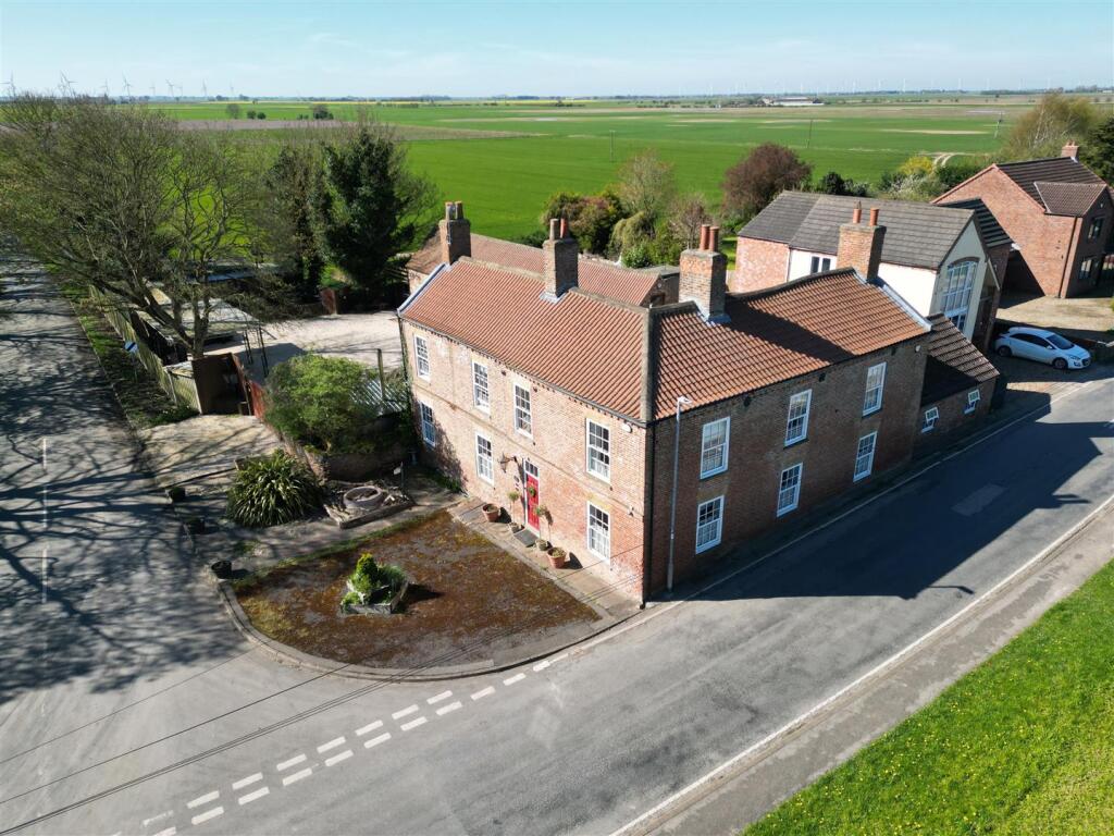 Main image of property: Little Reedness, Goole