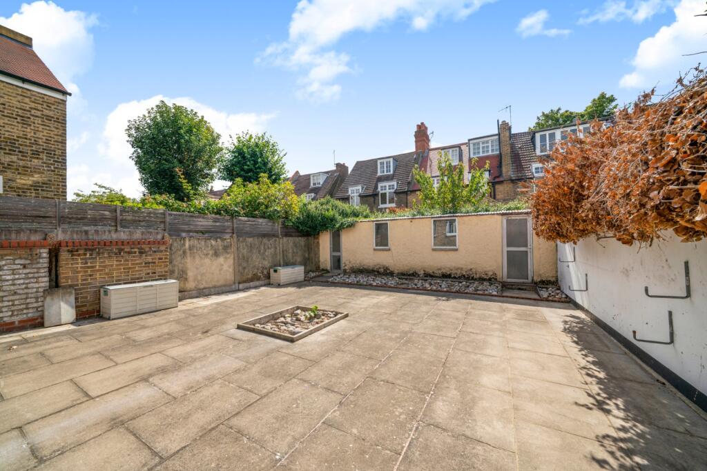 House in London - More