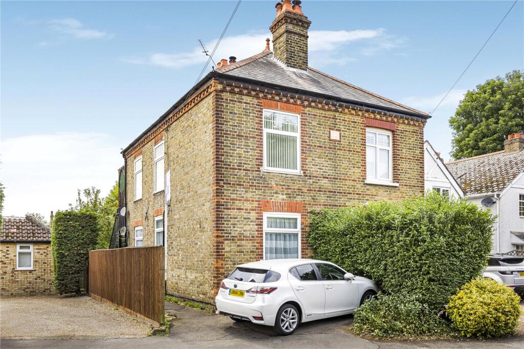 Main image of property: Slough Road, Datchet, SL3