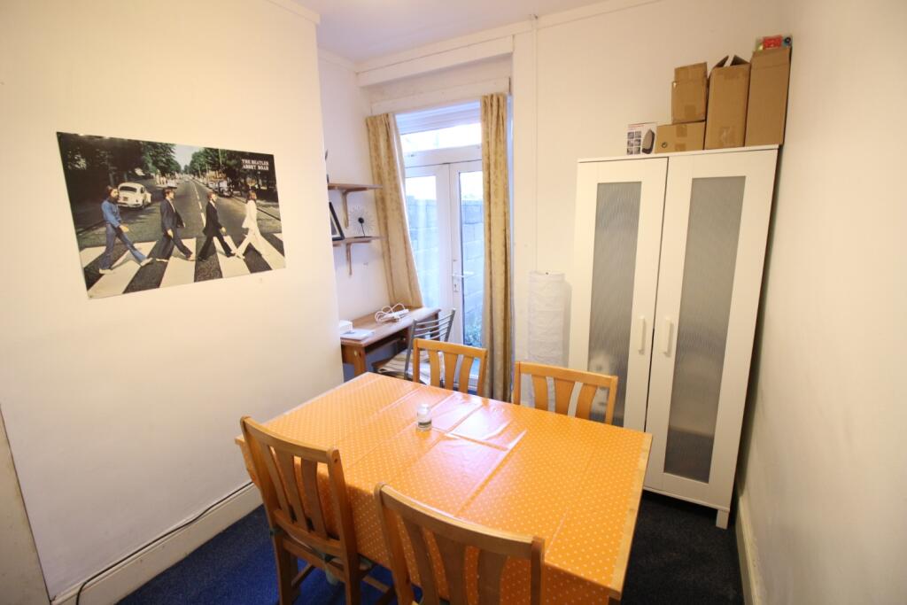 House in Cardiff, Cathays - View 2