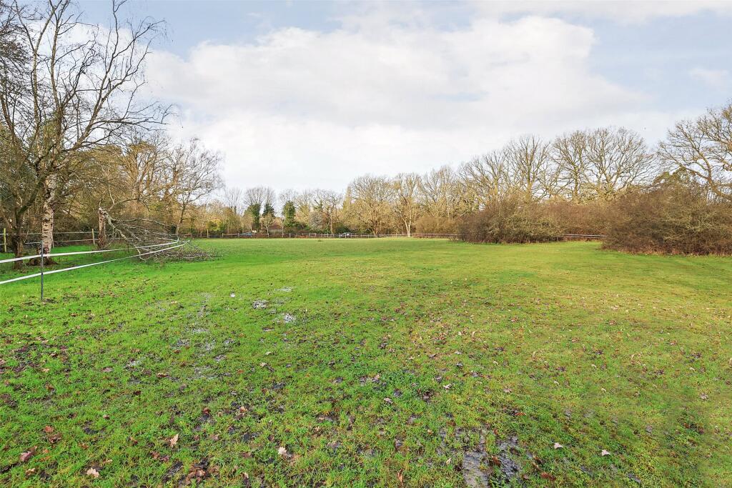 Main image of property: Haroldslea Drive, Horley, Surrey, RH6