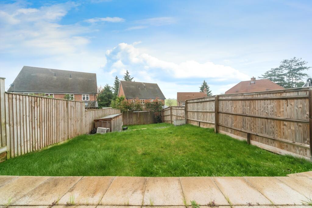 House in Mole Valley, Surrey - More