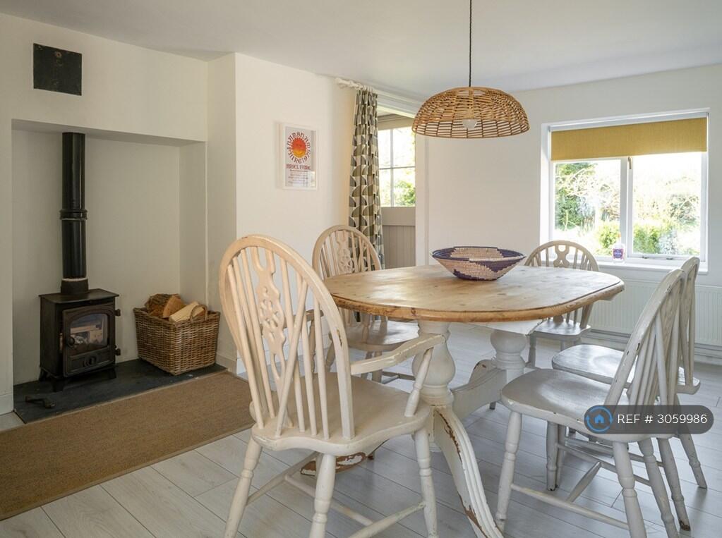 House in East Suffolk, Barsham - More