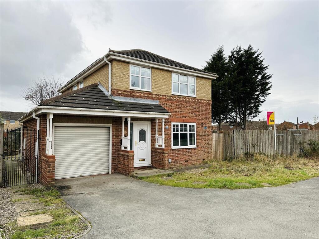 Main image of property: Topcliffe Court, Selby