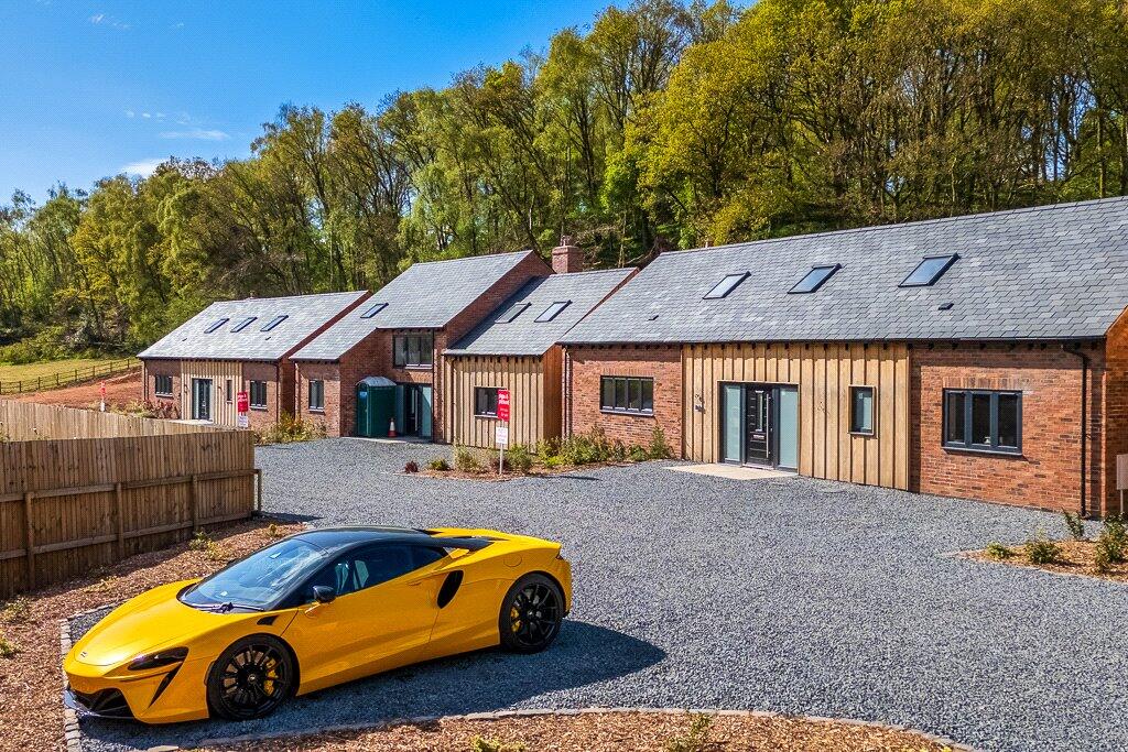 Main image of property: Bridgnorth Road, Kidderminster, Worcestershire