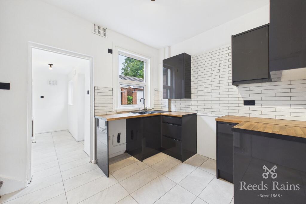 House in Manchester, Baguley - More