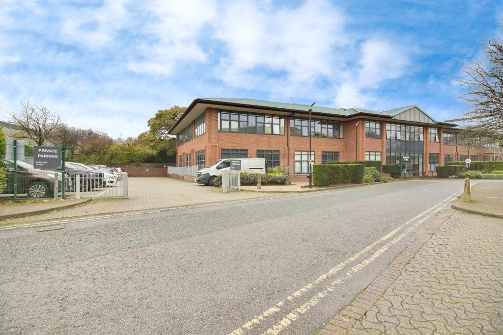 Main image of property: Mundells, Welwyn Garden City