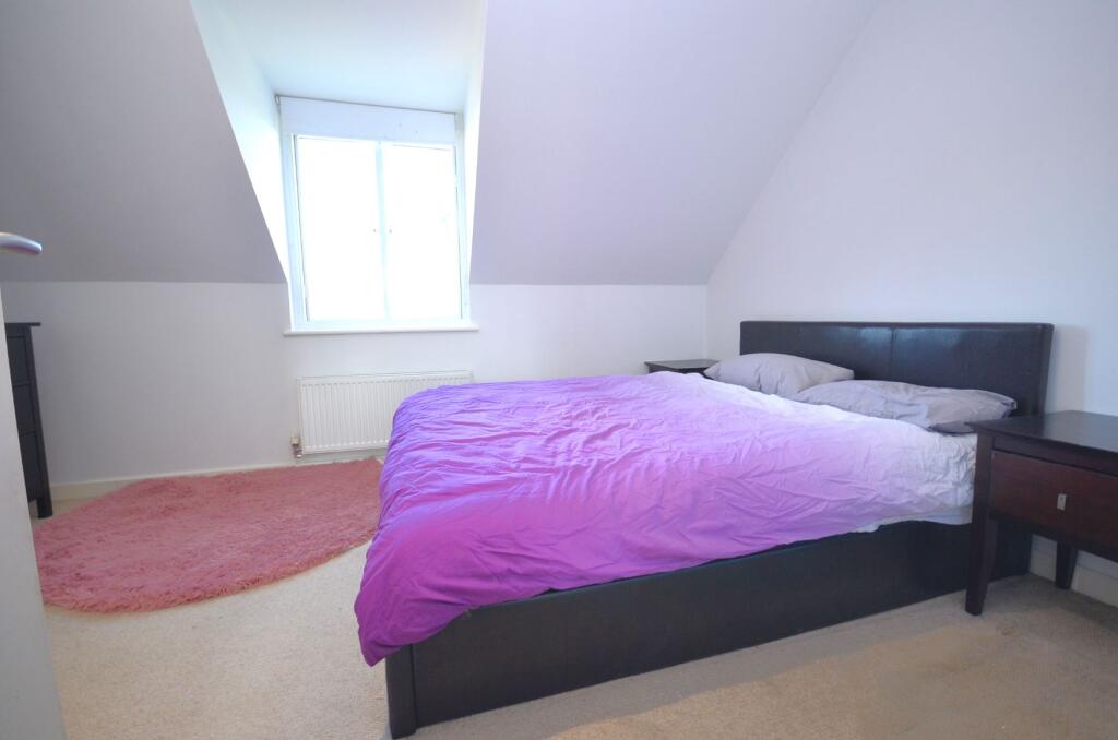 House in London - View 5