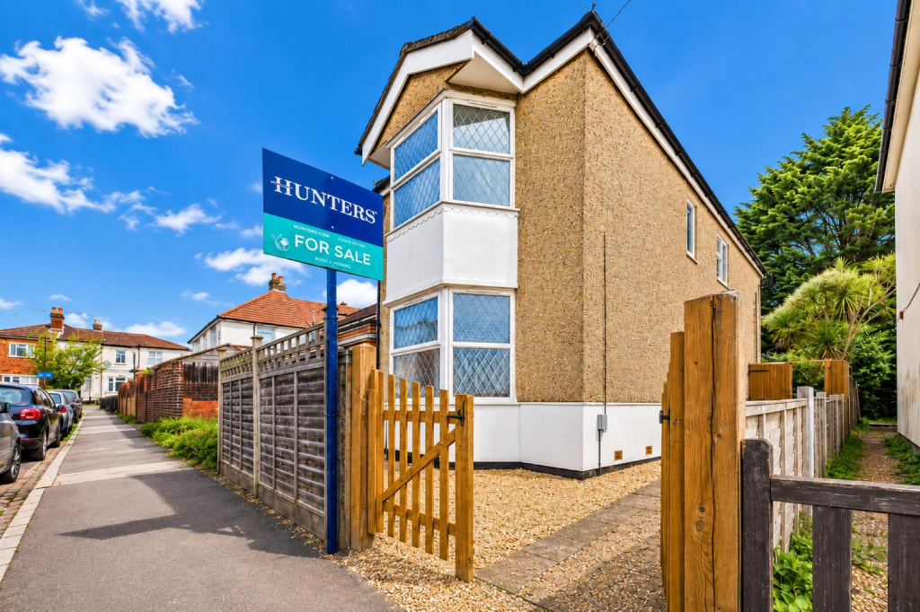 Main image of property: Cedar Road, Southampton SO14