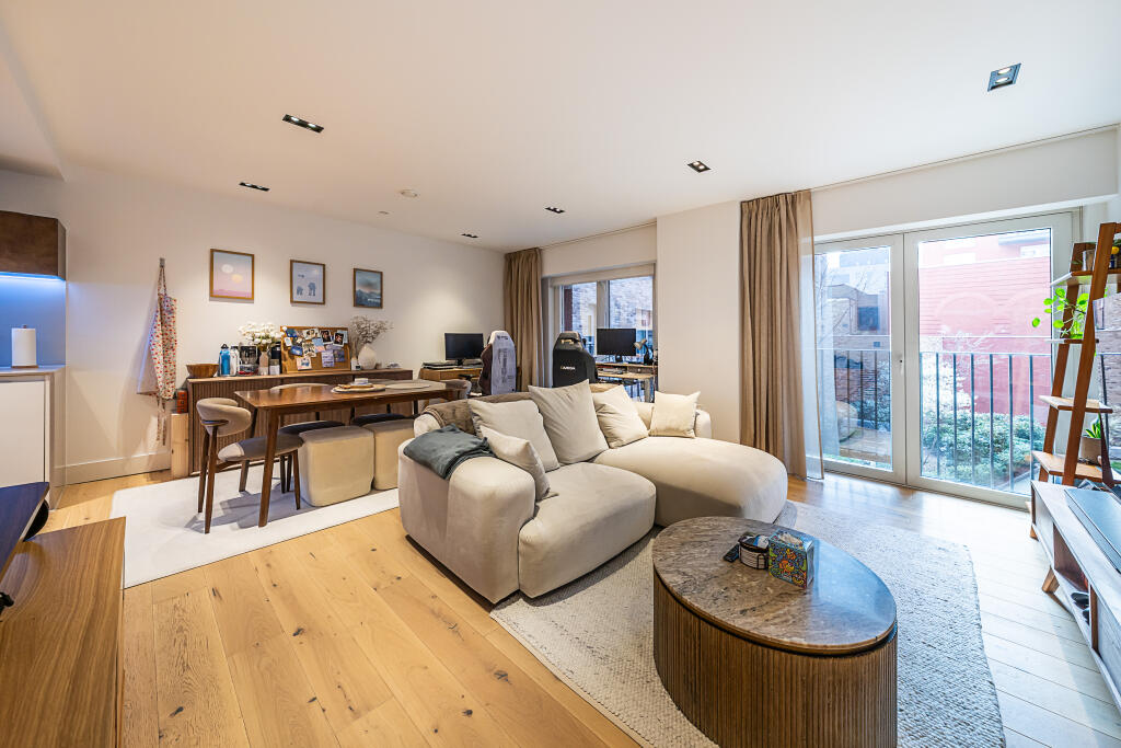 Main image of property: 17 Exchange Gardens, London, SW8