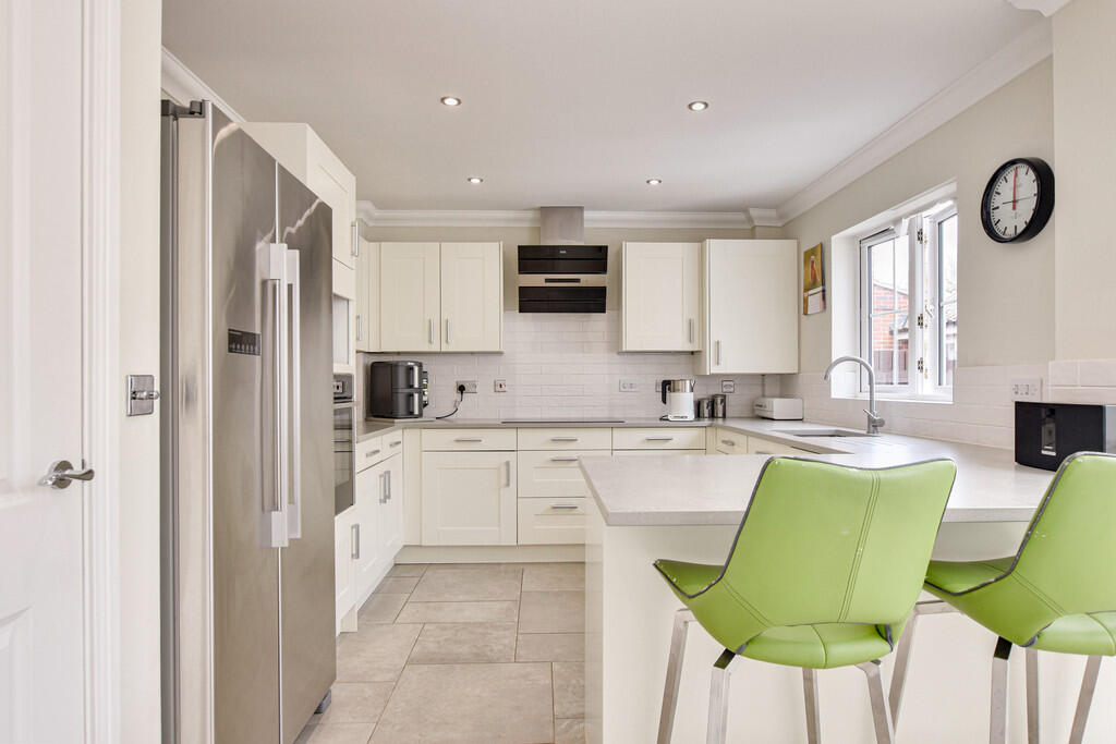 House in Uttlesford, Flitch Green - View 6