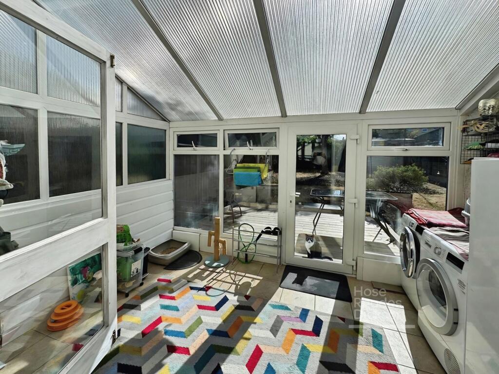 House in Newport, Hunny Hill - View 4
