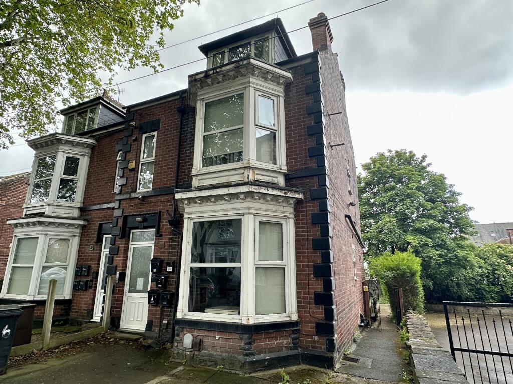 1 bedroom ground floor flat for rent