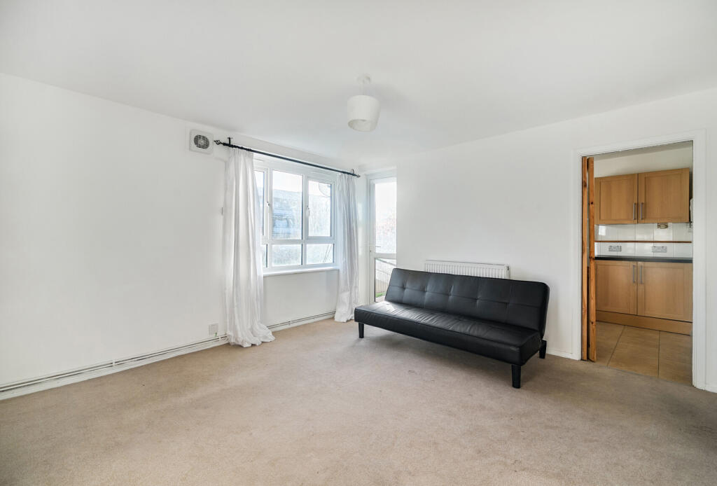 Main image of property: Leigham Court Road, London, SW16