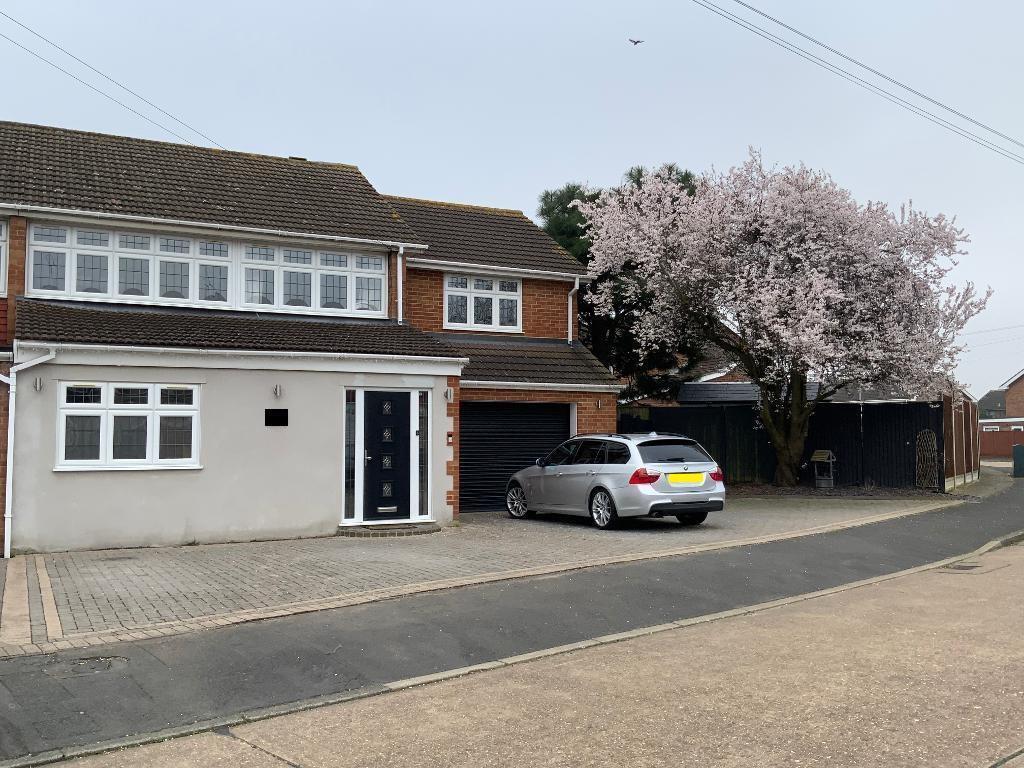 Main image of property: Tangmere Crescent, Hornchurch, Essex, RM12 5PP