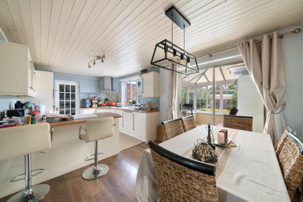 House in Southall - View 4
