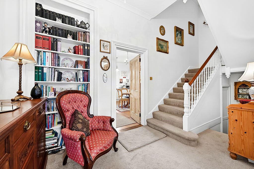 House in Portsmouth - View 3