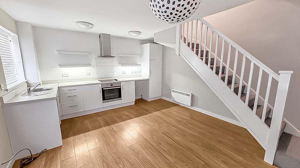 House in Dartford - View 3