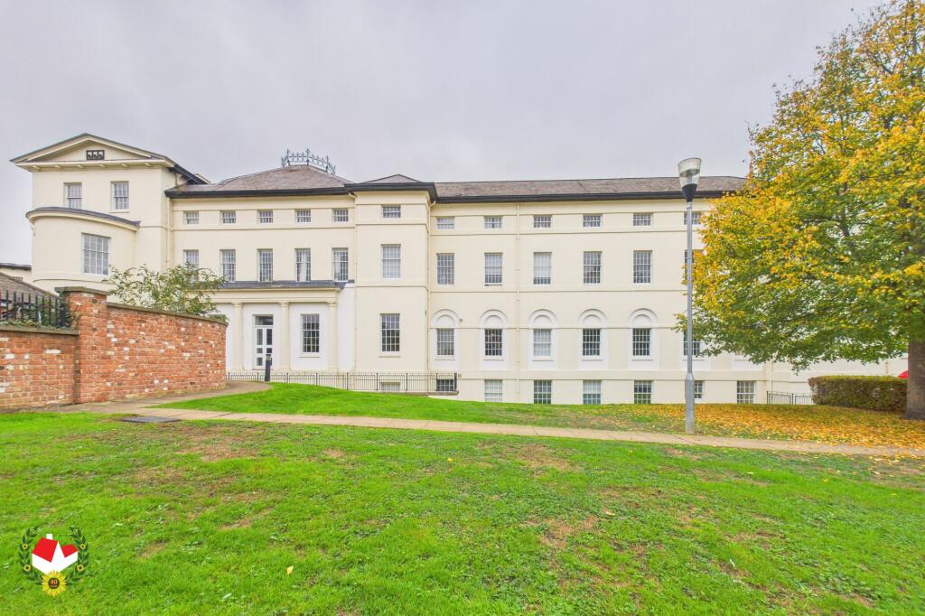 Main image of property: The Crescent, Gloucester, GL1