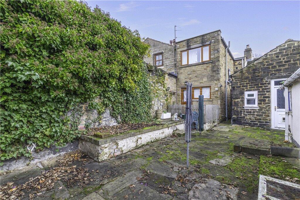 Additional image 16 of Knoll View, Baildon, West Yorkshire, BD17