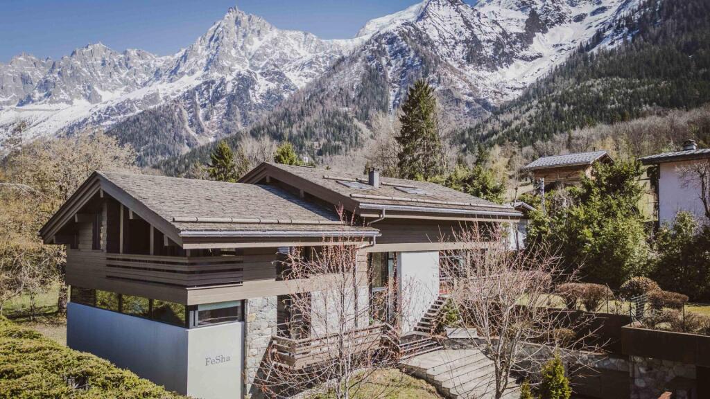 Main image of property: Rhone Alps, Haute-Savoie, Les Houches