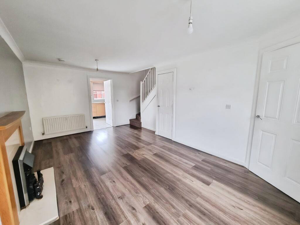 House in Ipswich, Grange Farm, Kesgrave - More