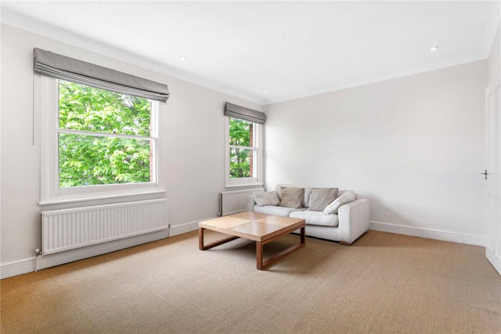 Apartment in London - View 3