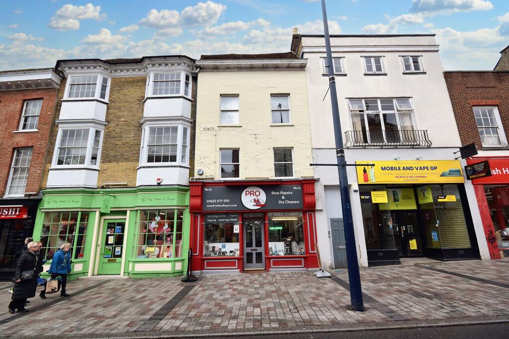 Main image of property: High Street, Maidstone, ME14