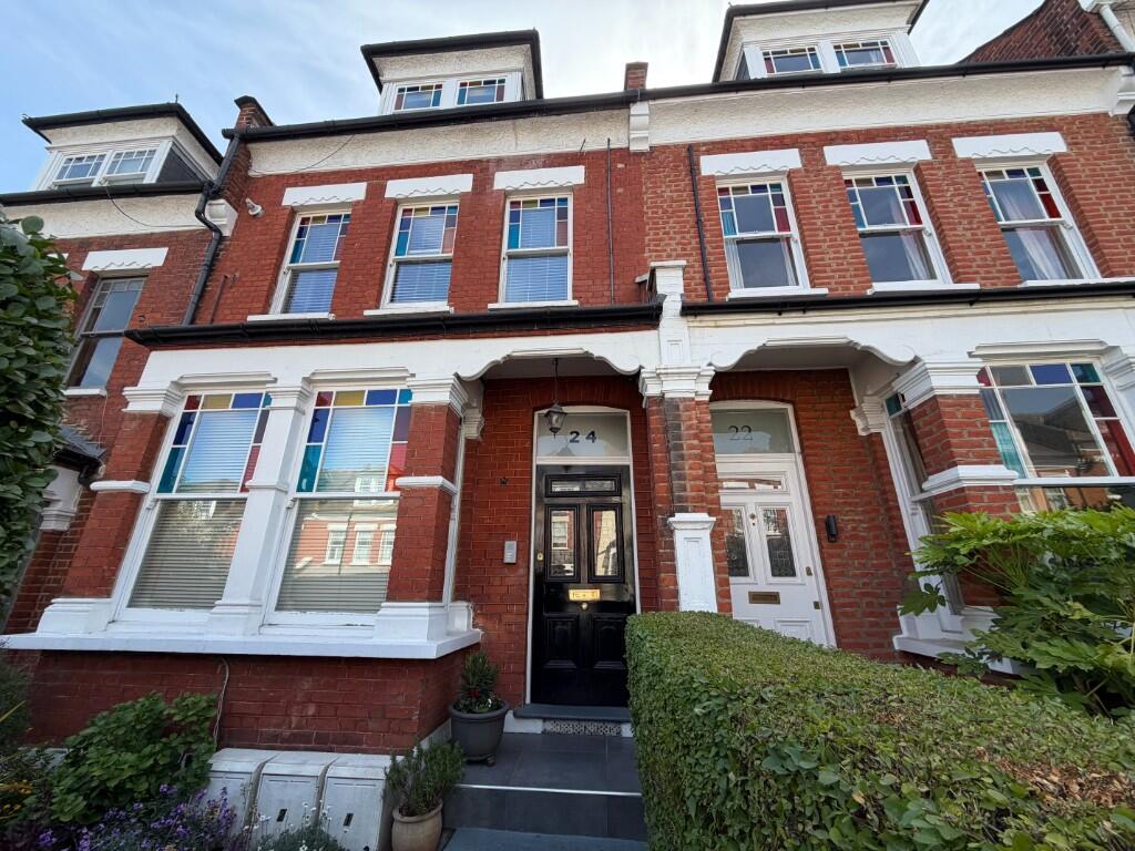 Main image of property: Glebe Road, London, N8