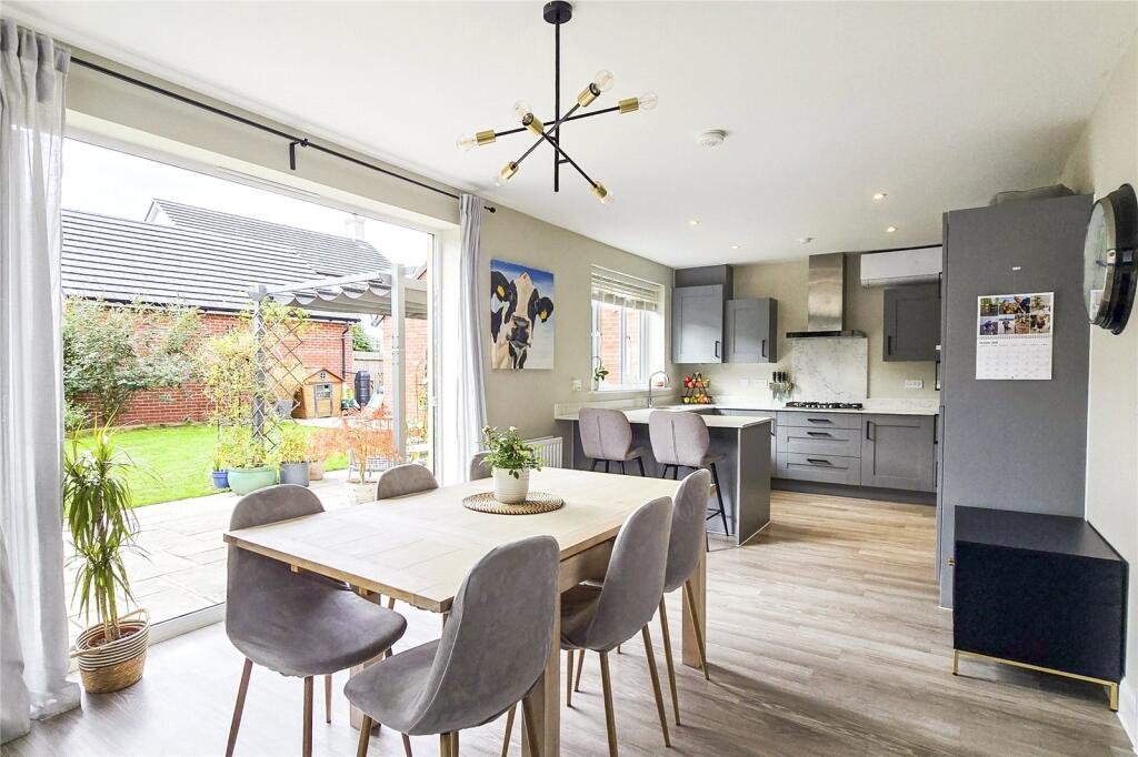 House in Westbury, Wiltshire - View 3